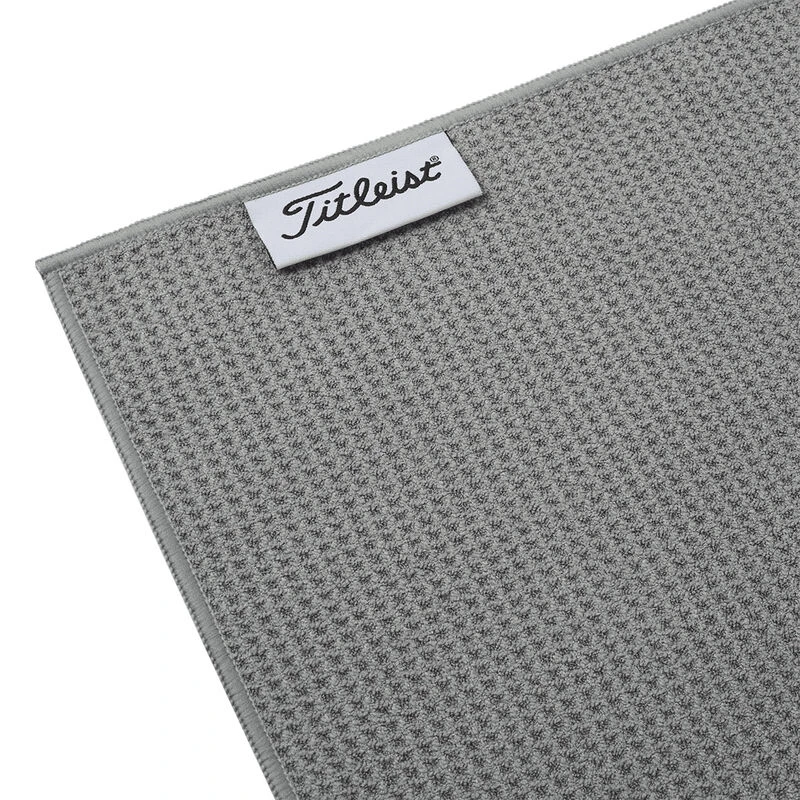 Titleist Players Microfiber Golf Towel 3 Titleist Players Microfiber Golf Towel - Image 3